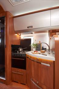 Kreos Motorhomes 8002