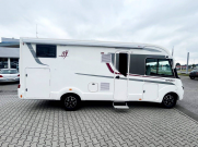 855F, délka 6,99m